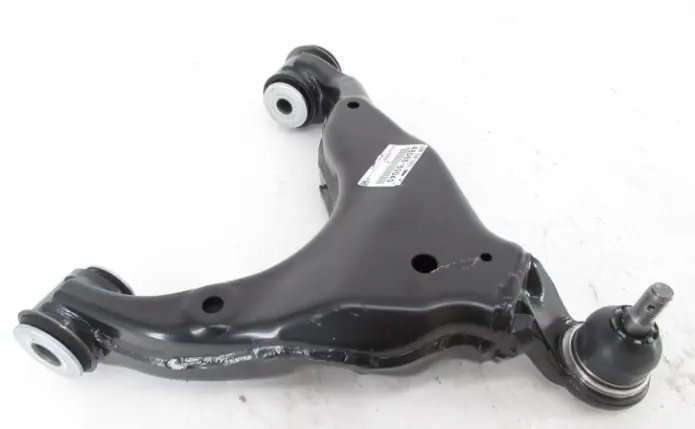 Рычаг передней подвески правый верхний 48068-60040 для Toyota