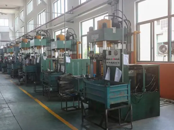 Rodonax suspension parts production shop